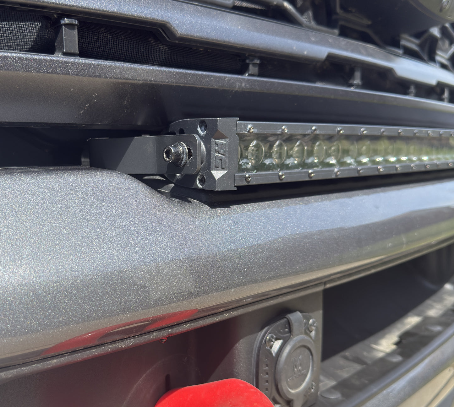 2023+ Ford Super Duty Light Bar Bracket for Rough Country Light Bar