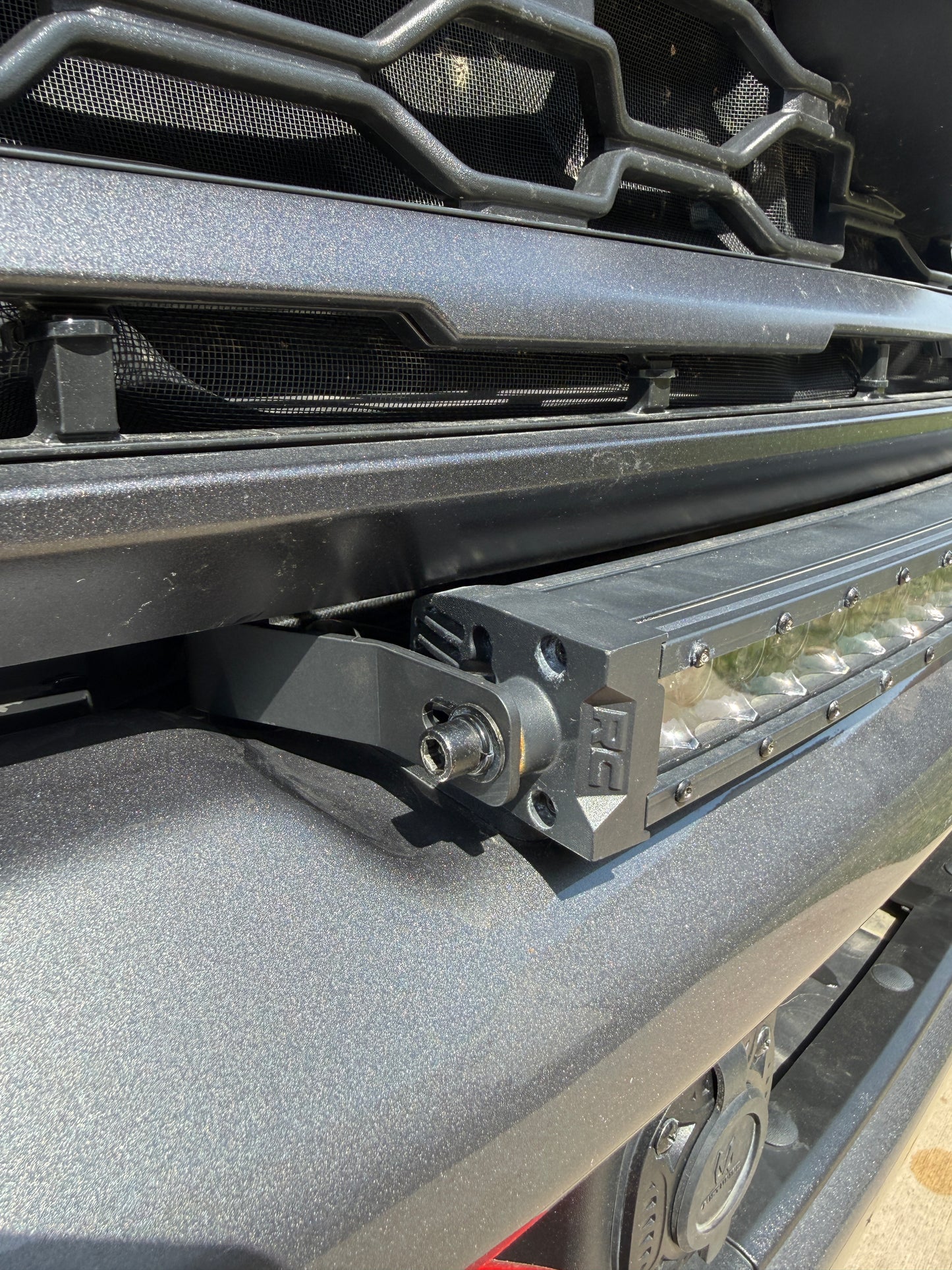 2023+ Ford Super Duty Light Bar Bracket for Rough Country Light Bar
